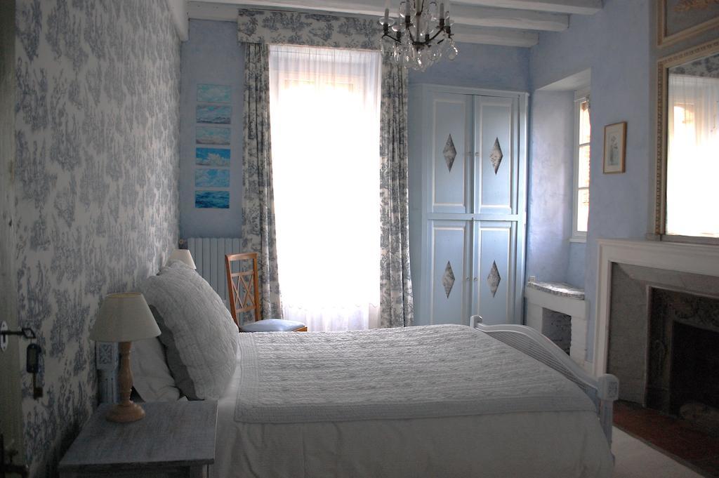 Maison Conti Bed & Breakfast Montmirail  Cameră foto