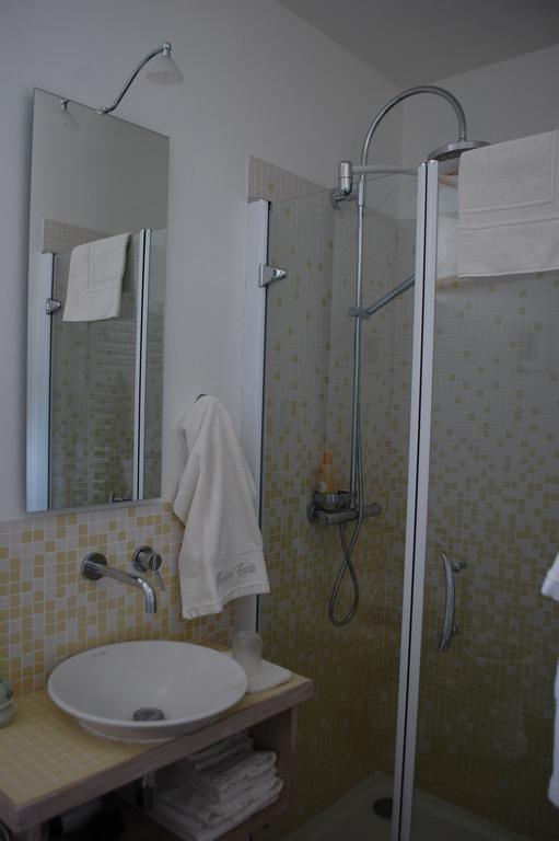 Maison Conti Bed & Breakfast Montmirail  Cameră foto
